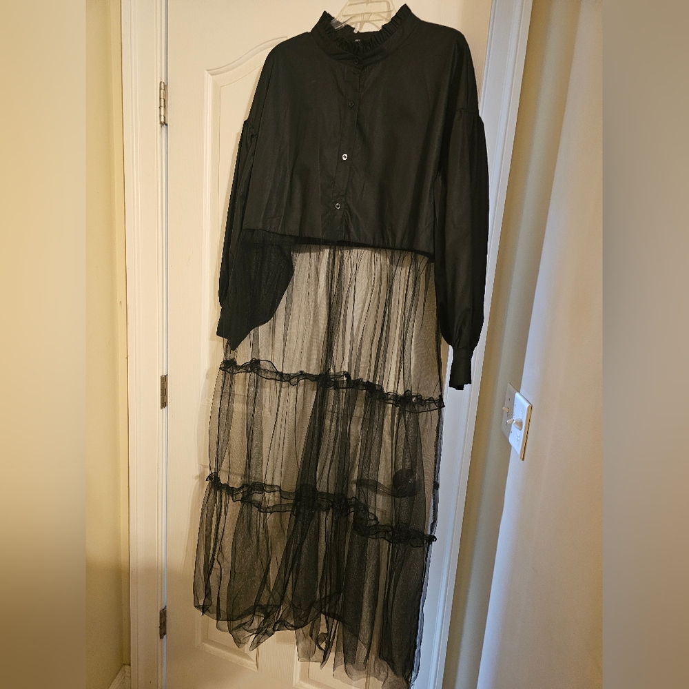 NWOT Shein Curve Blouse